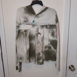 OLI Viv tye die Hoode Sweatshirt And Short Set